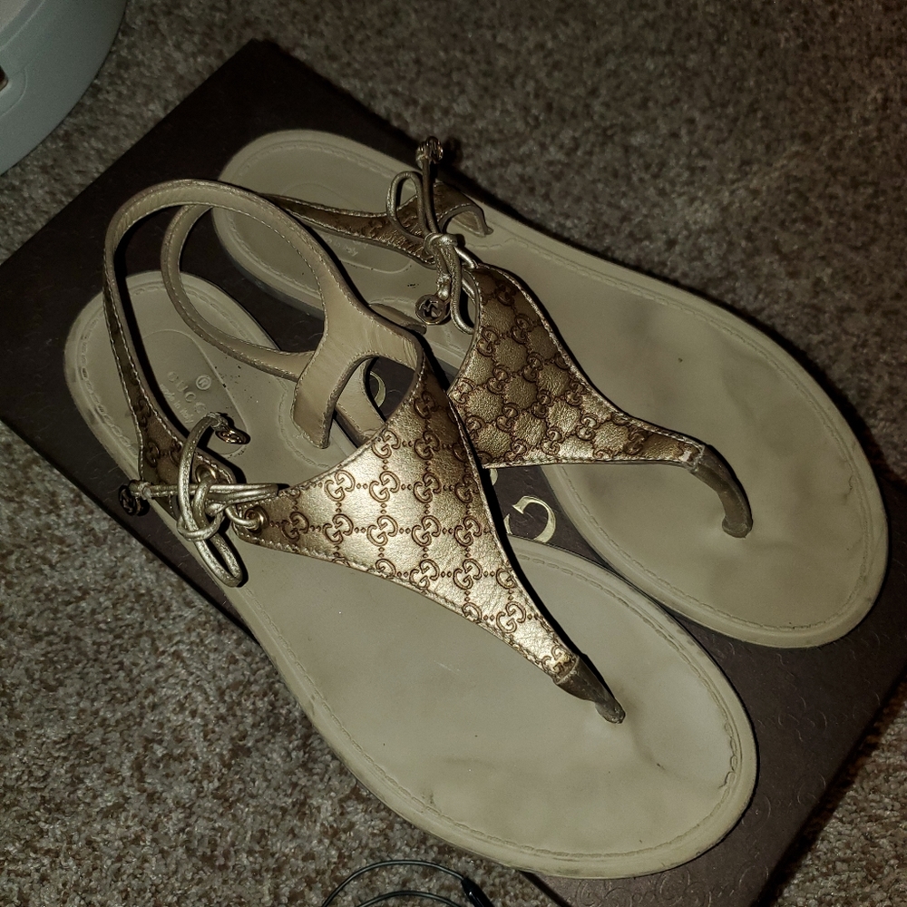 Gucci sandals